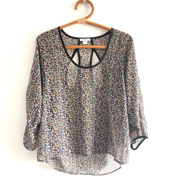 Bar III Tops - Bar III Keyhole Sheer LS Blouse Floral Leaf S